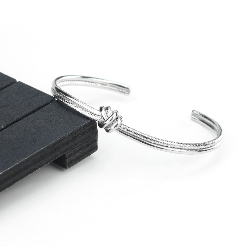 Titanium knotted thin bracelet (Women)